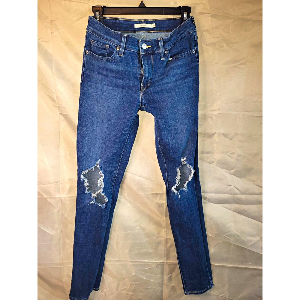 Levi's Women's Blue Medium Wash Skinny Jeans, Slim Fit, Distressed